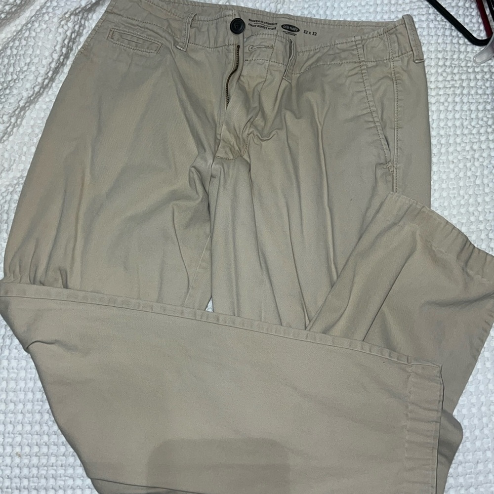 Old Navy Broken-In Straight Khaki Pants 32X32